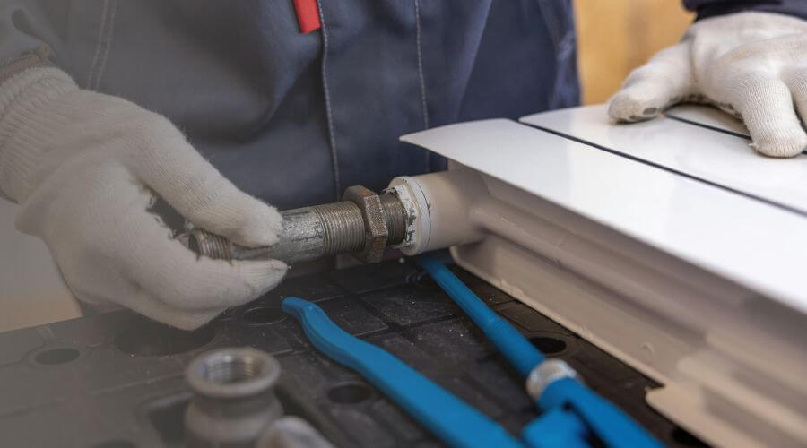 Burst Pipe Repair in Lapoint, UT